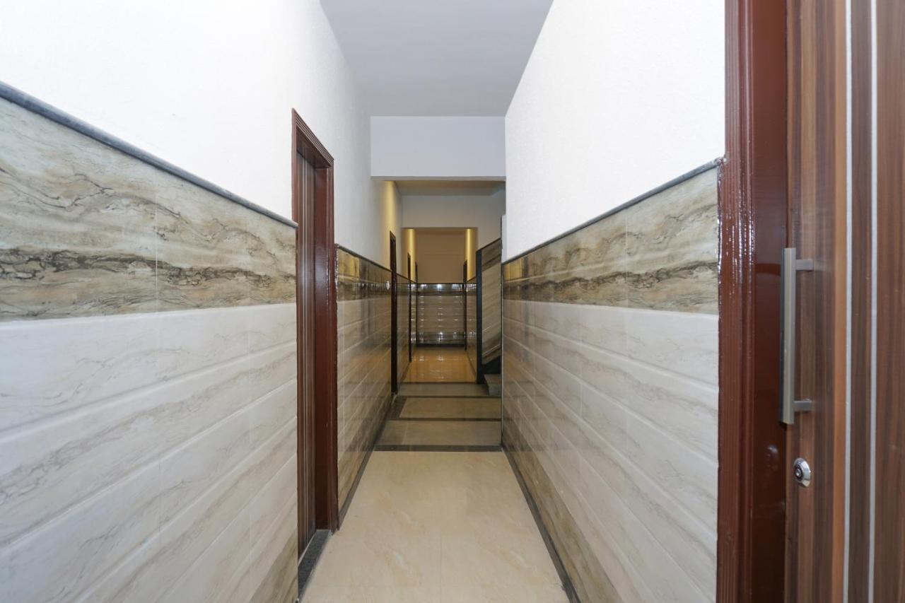 Oyo 74862 Shree Krishna Leela Hotel Manipal Bagian luar foto